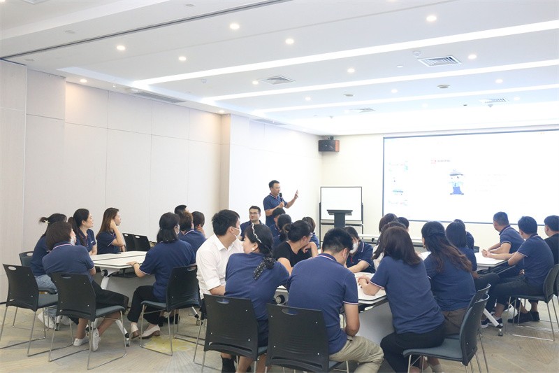 逆风飞扬 决战7月——完美·官方端网站登录入口-完美（中国）
7月PK启动大会